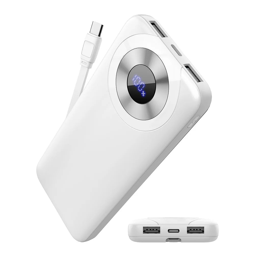 Batterie externe en version blanche avec câble de charge intégré et écran numérique affichant le pourcentage de charge