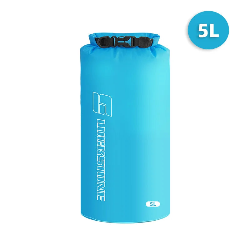 Sac étanche bleu ciel 5L — variante Blue 5L, vue de face sur fond blanc