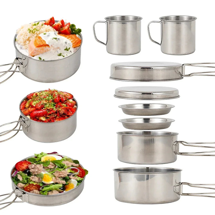 Les 8 pièces du kit avec repas servis : riz/saumon, crevettes, salade montrant la capacité des casseroles