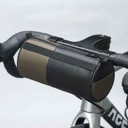 Sacoche de guidon Velotrip 1,7L bicolore — vue studio rapprochée