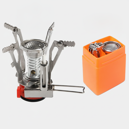 Réchaud à gaz ultra-compact avec son boîtier de transport orange — vue studio